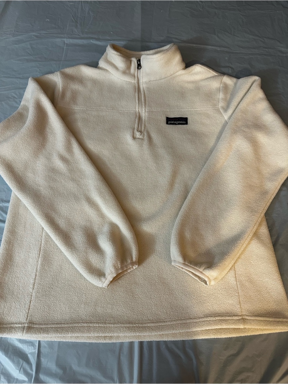Patagonia Men's Cream Quarter-Zip Fleece Pullover